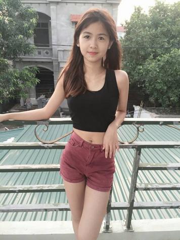 Hot girl ngố thư đốn tim bao nhiêu chàng trai